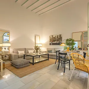 Ohliving Salvador Square Apartment